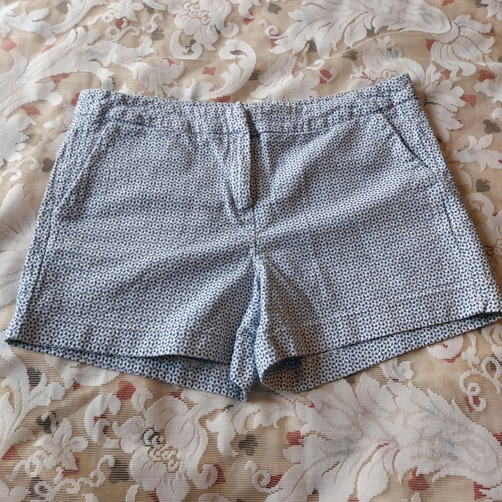 St. Tropez West Blue White Geometric Textured Cotton Shorts Womens 10 Mid Rise